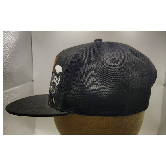 Star Wars Characters Embroidered Black Flat Brim Snapback Hat One Size - Picture 2 of 6